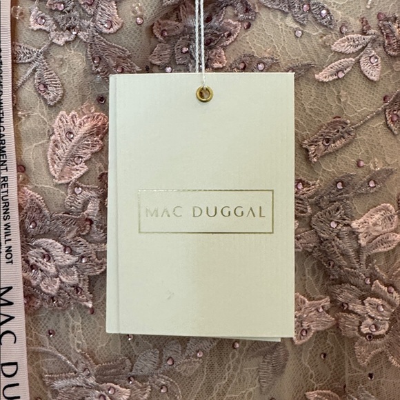 NWT Mac Duggal 70224 Pink Floral Applique Long Sleeve Illusion Gown Size 10 - Picture 7 of 10